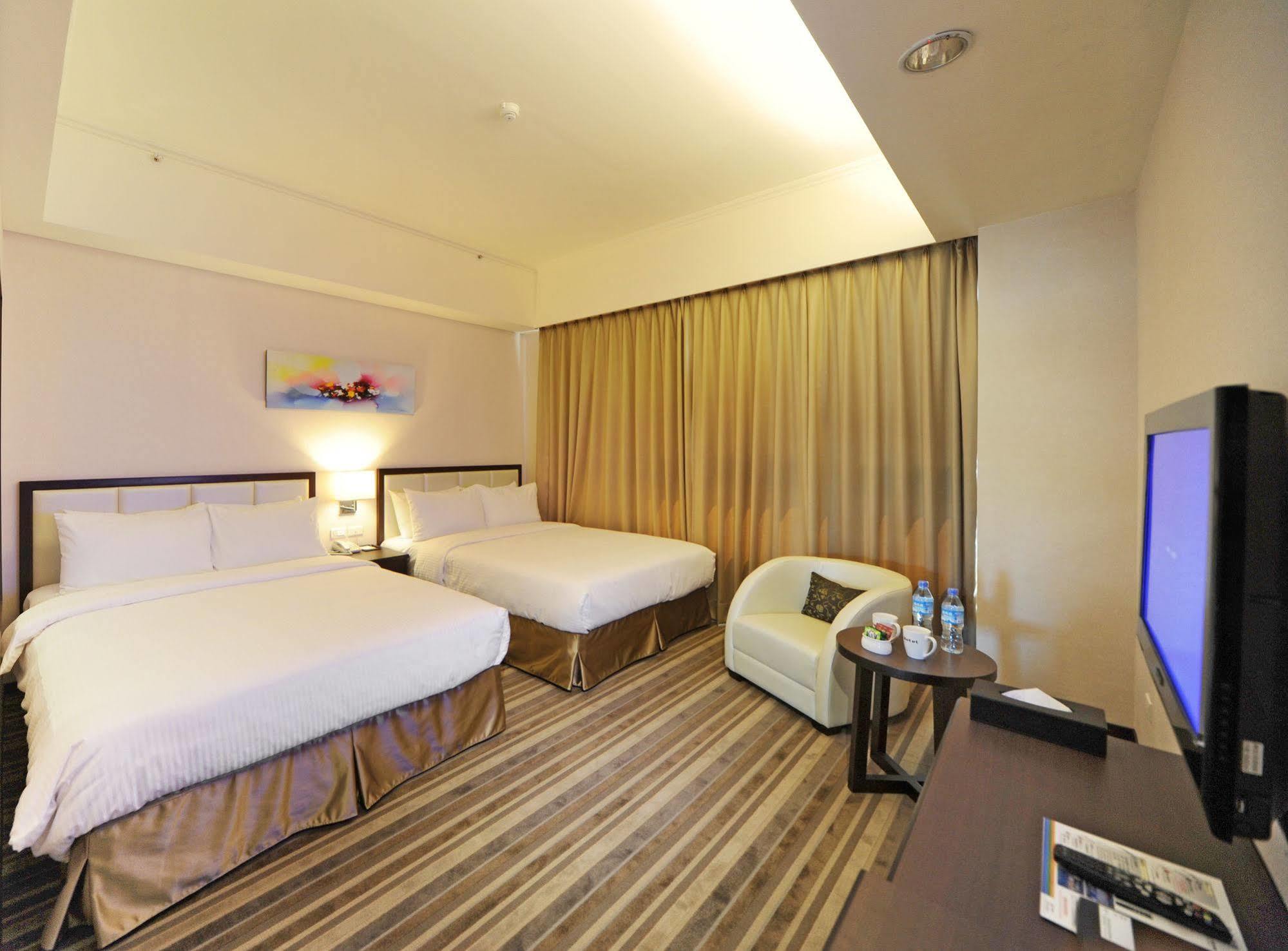 F Hotel - Hualien Exterior foto
