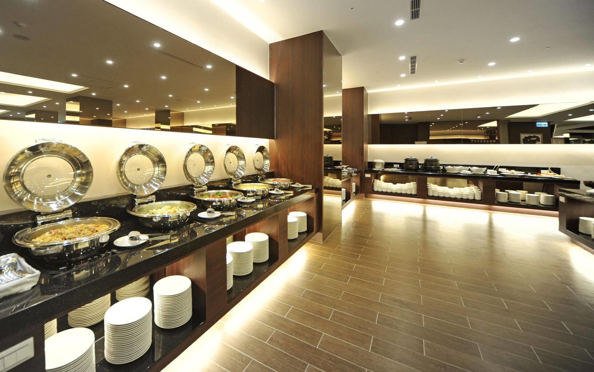 F Hotel - Hualien Exterior foto